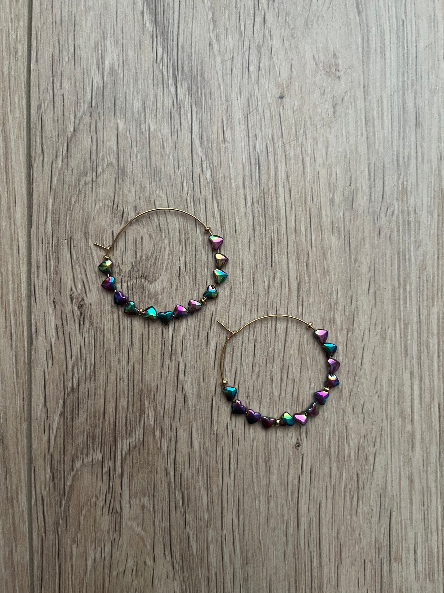 Boucles d'oreilles Coeurs 90's Rainbow đ