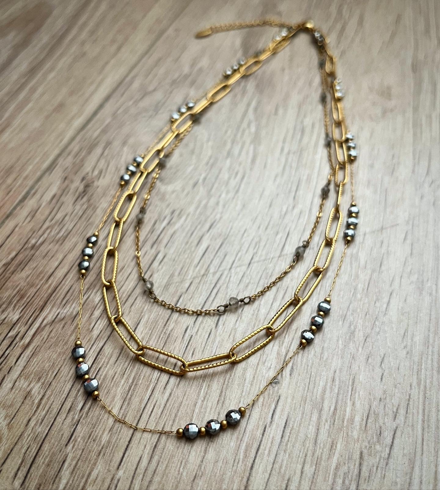 Collier trinité protectrice 🩶🖤