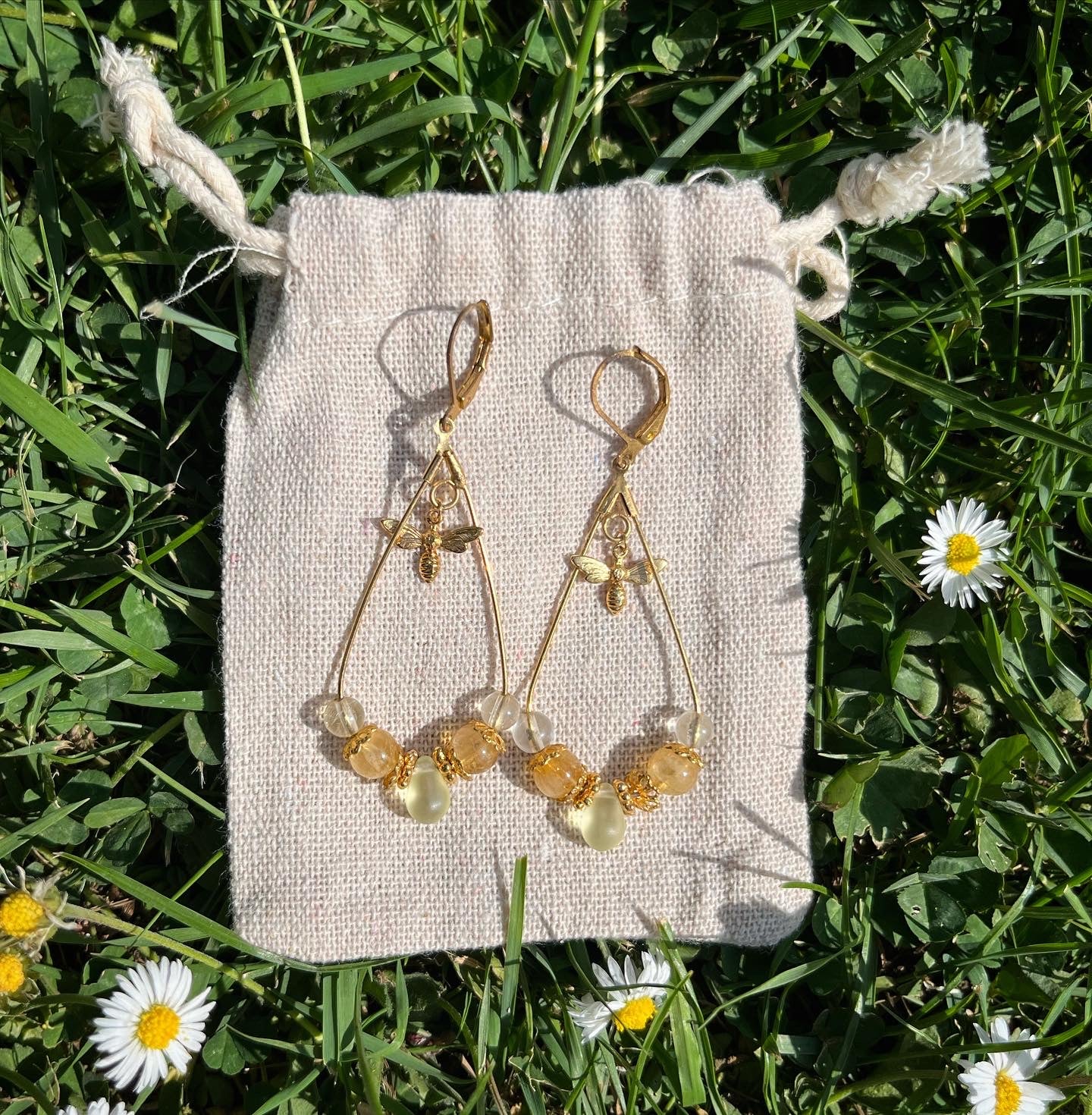 boucles d’oreilles larmes d’Aphrodite citrine/abeille 🐝💛