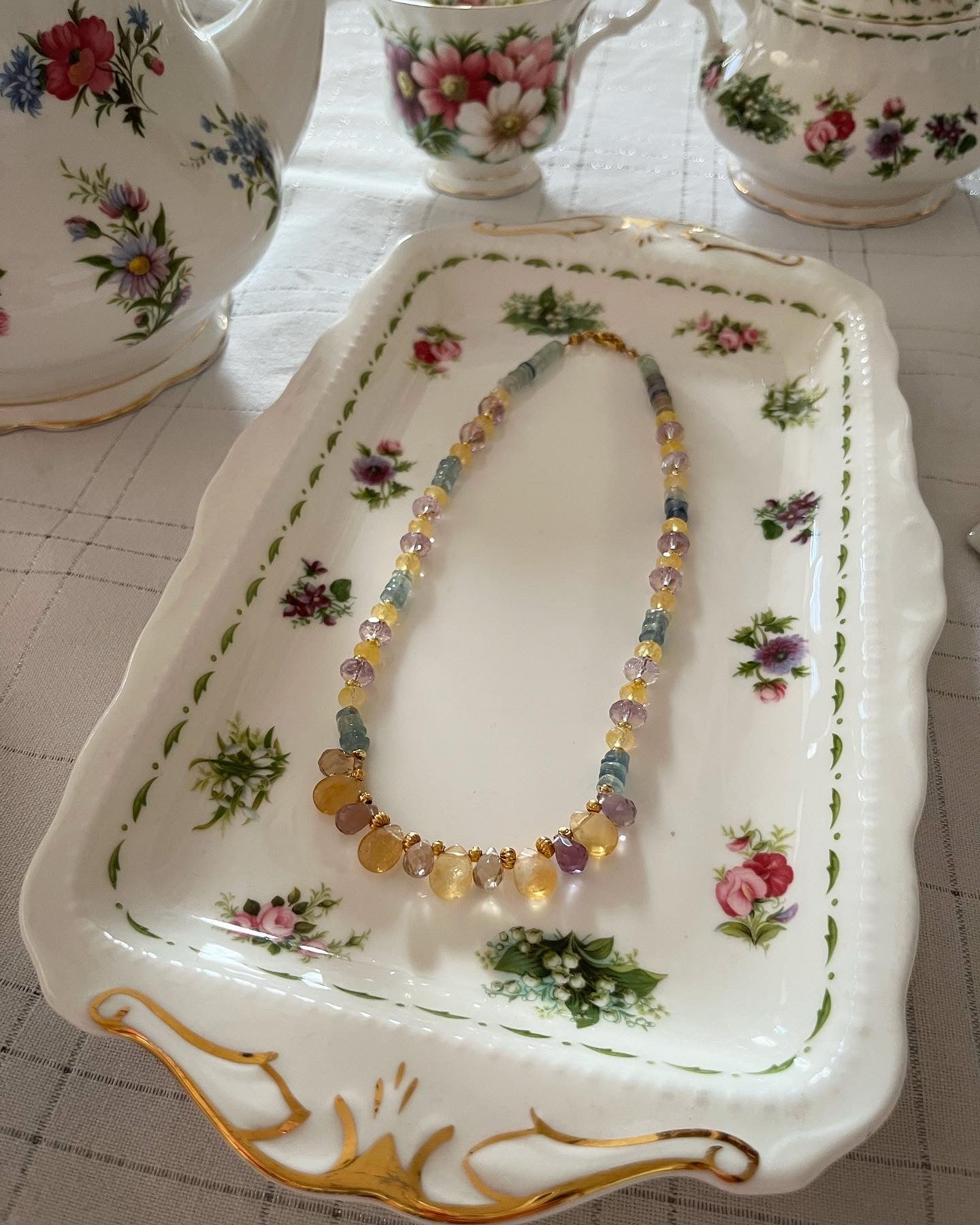 Collier Europe đ