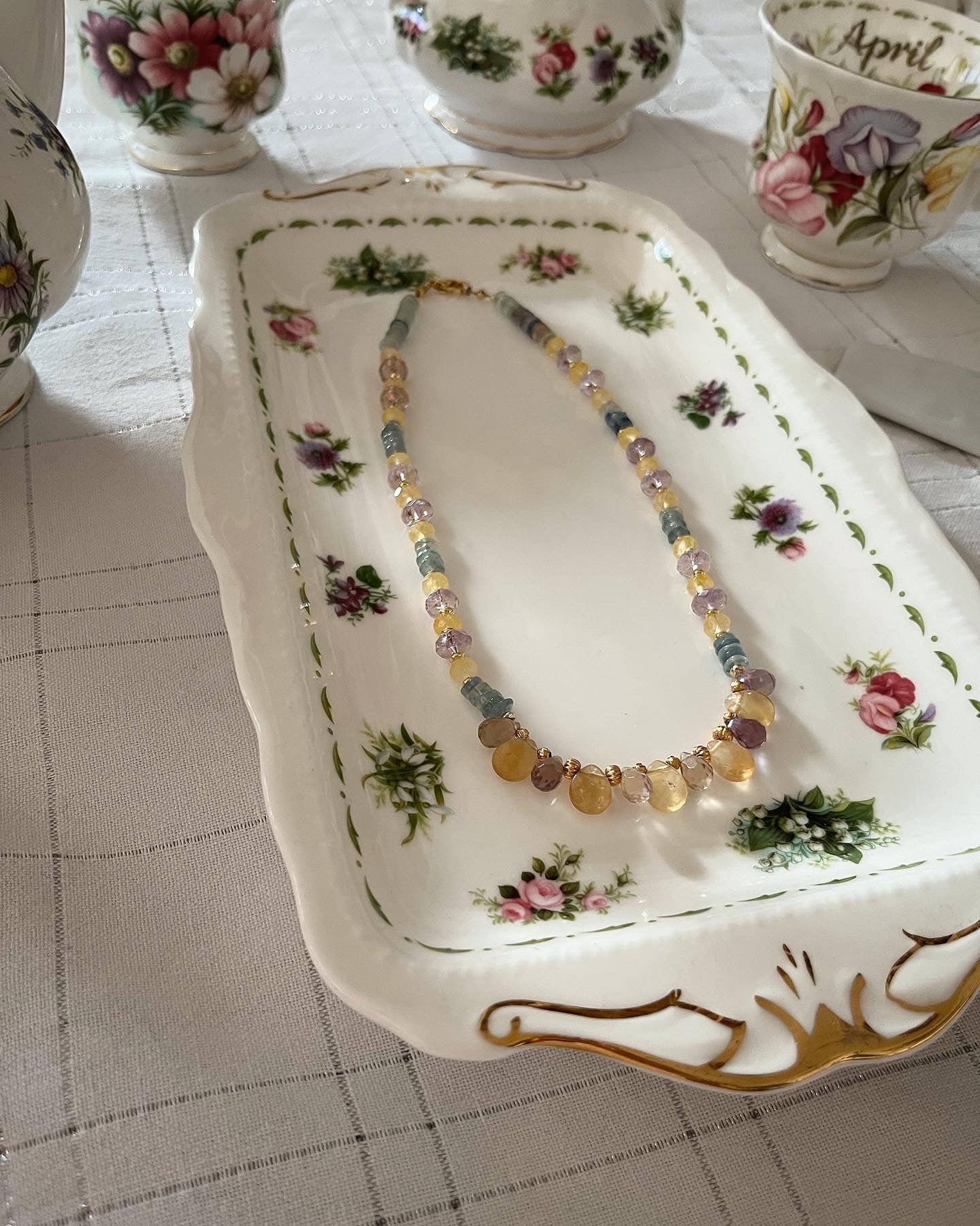 Collier Europe đ