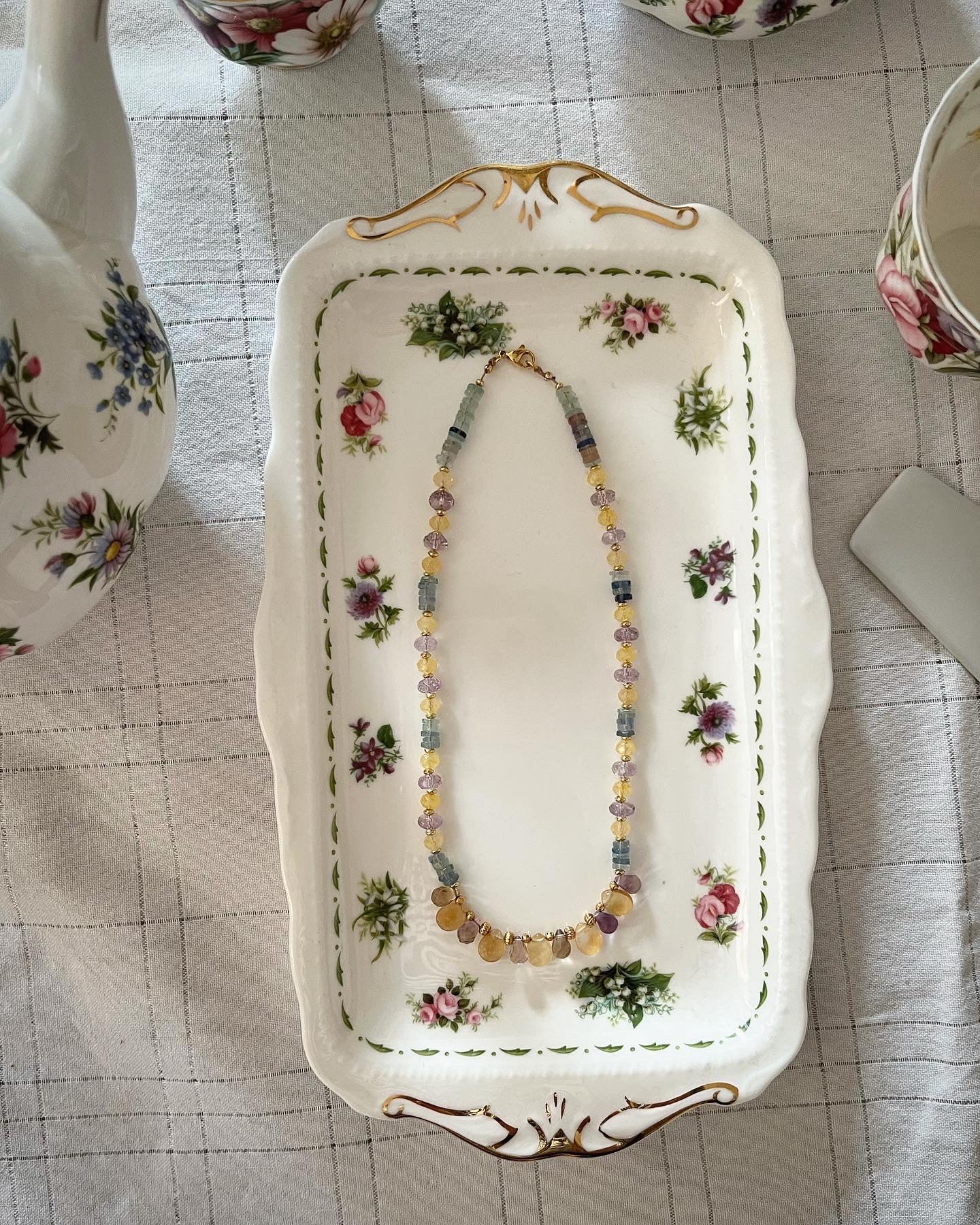 Collier Europe đ