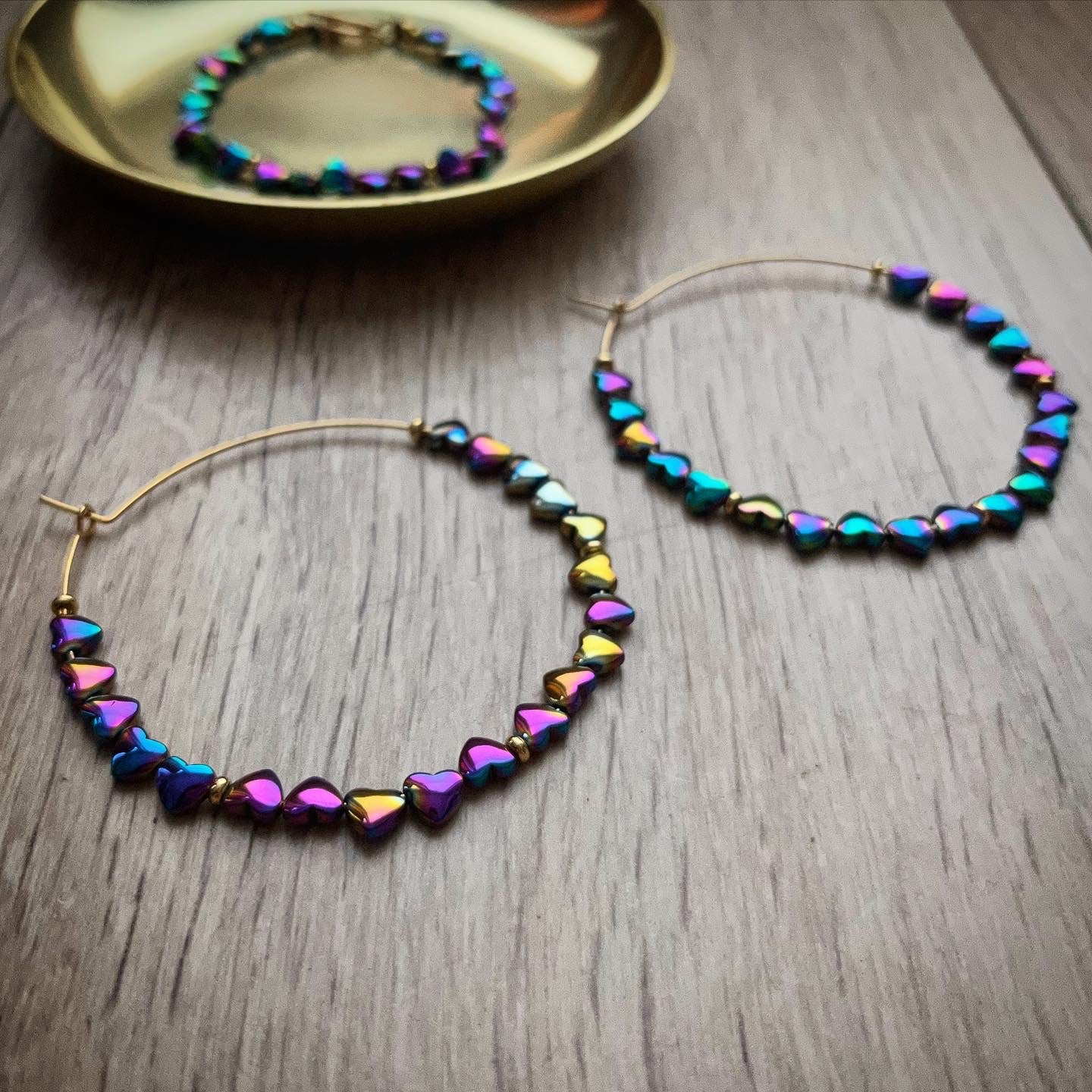 Boucles d'oreilles Coeurs 90's Rainbow đ