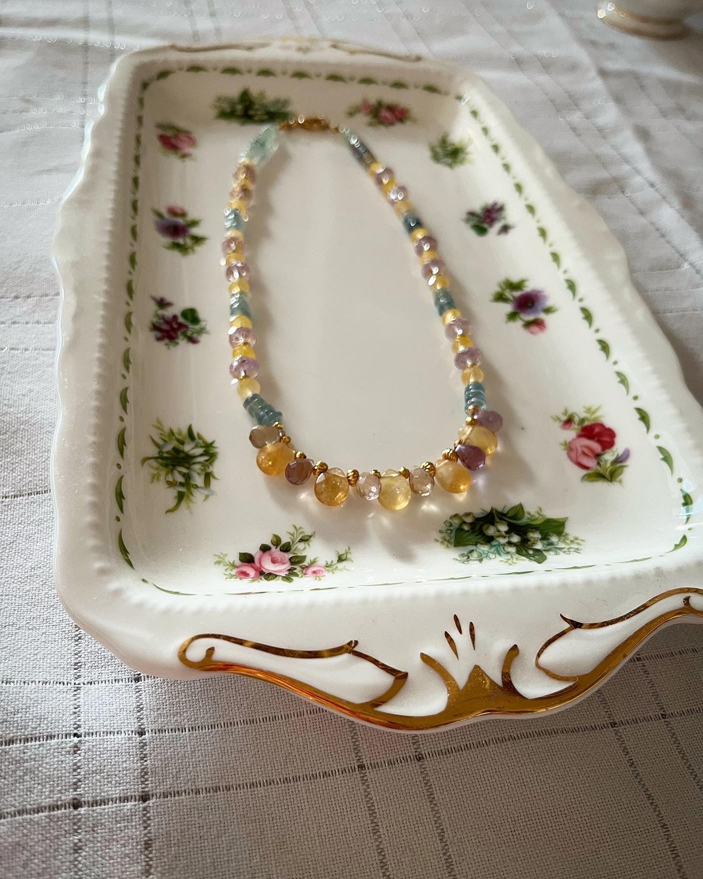 Collier Europe đ
