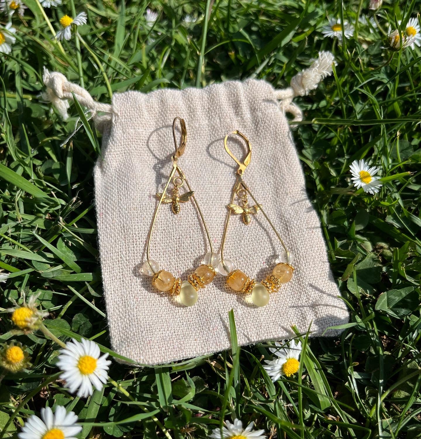 boucles d’oreilles larmes d’Aphrodite citrine/abeille 🐝💛
