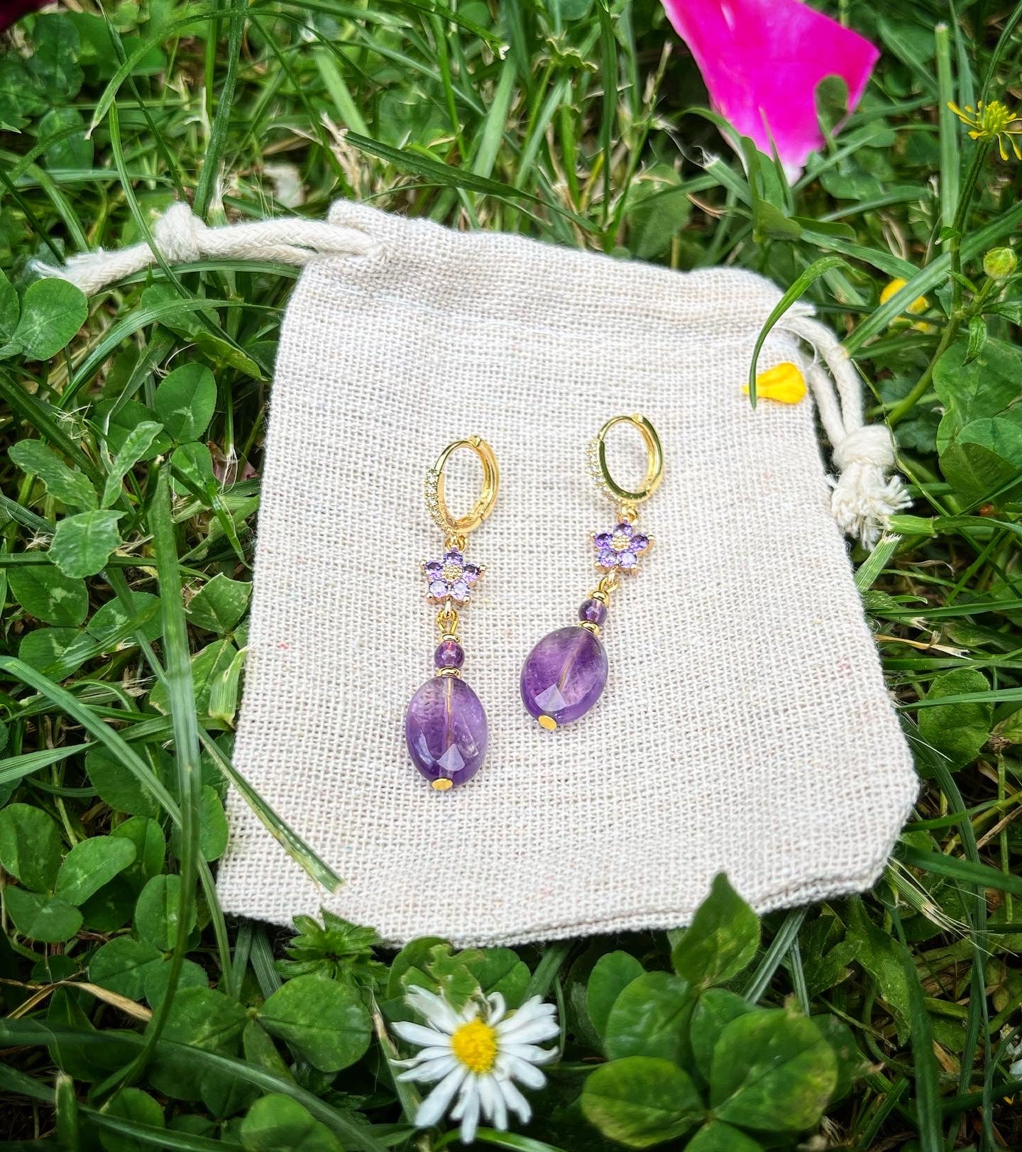 Boucles d’oreilles : princesses naturelles fleuries en améthyste 👸💜