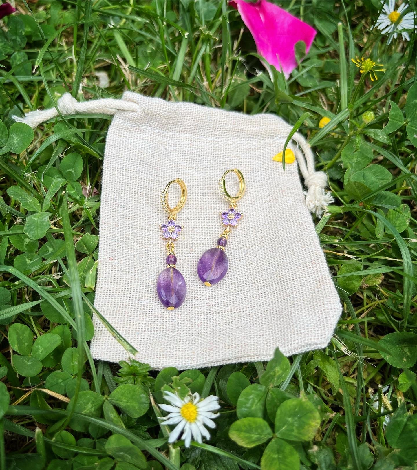 Boucles d’oreilles : princesses naturelles fleuries en améthyste 👸💜