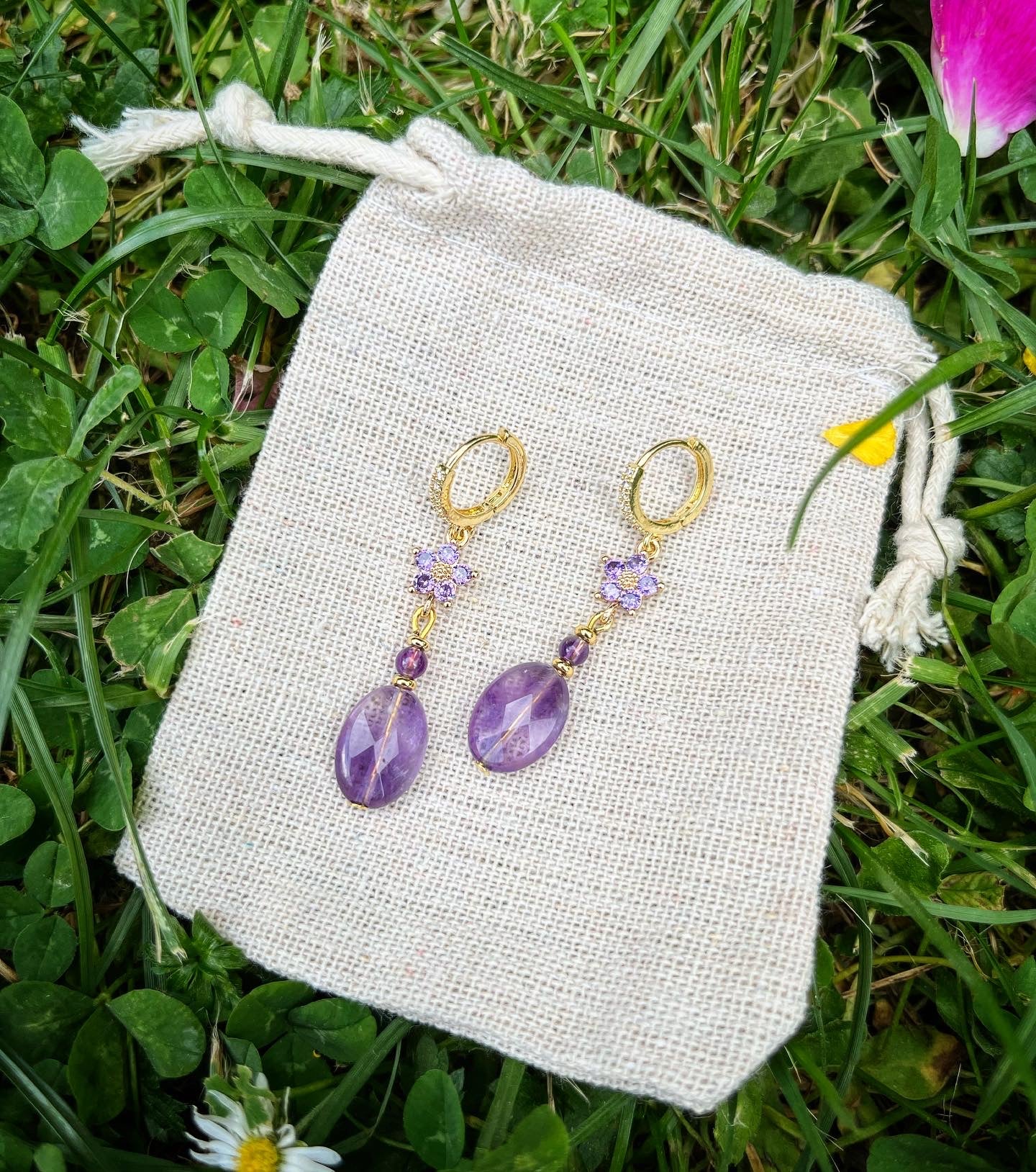 Boucles d’oreilles : princesses naturelles fleuries en améthyste 👸💜