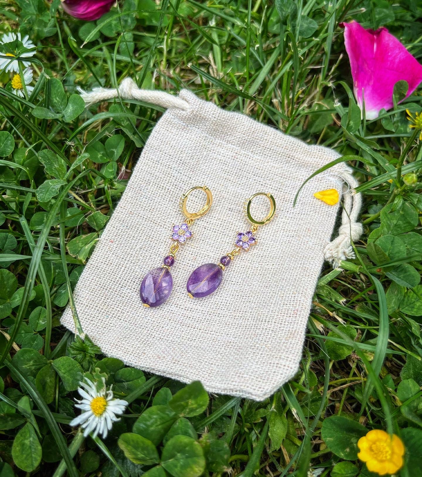 Boucles d’oreilles : princesses naturelles fleuries en améthyste 👸💜