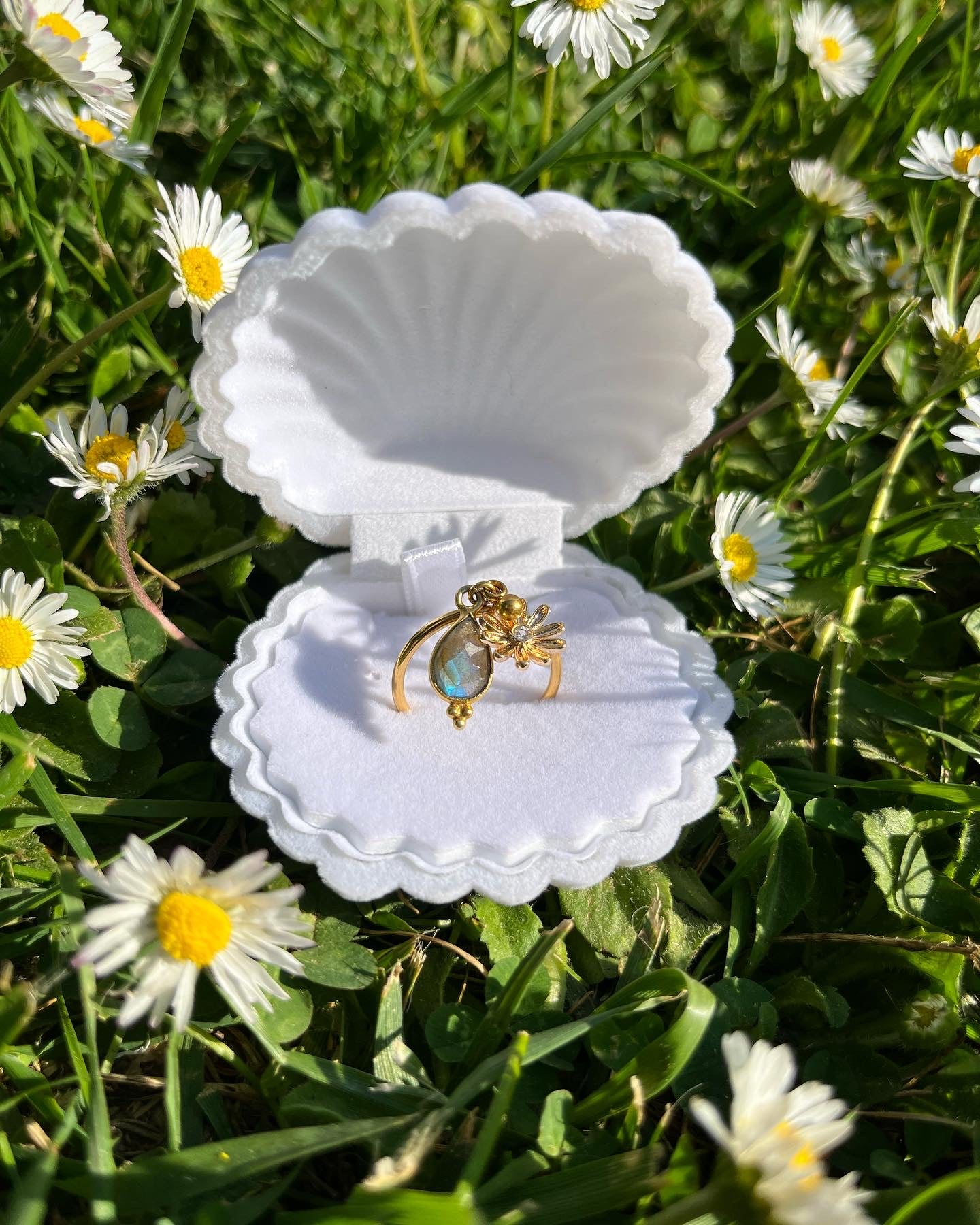 Bague Queen Marguerite labradorite 🌼💍💙