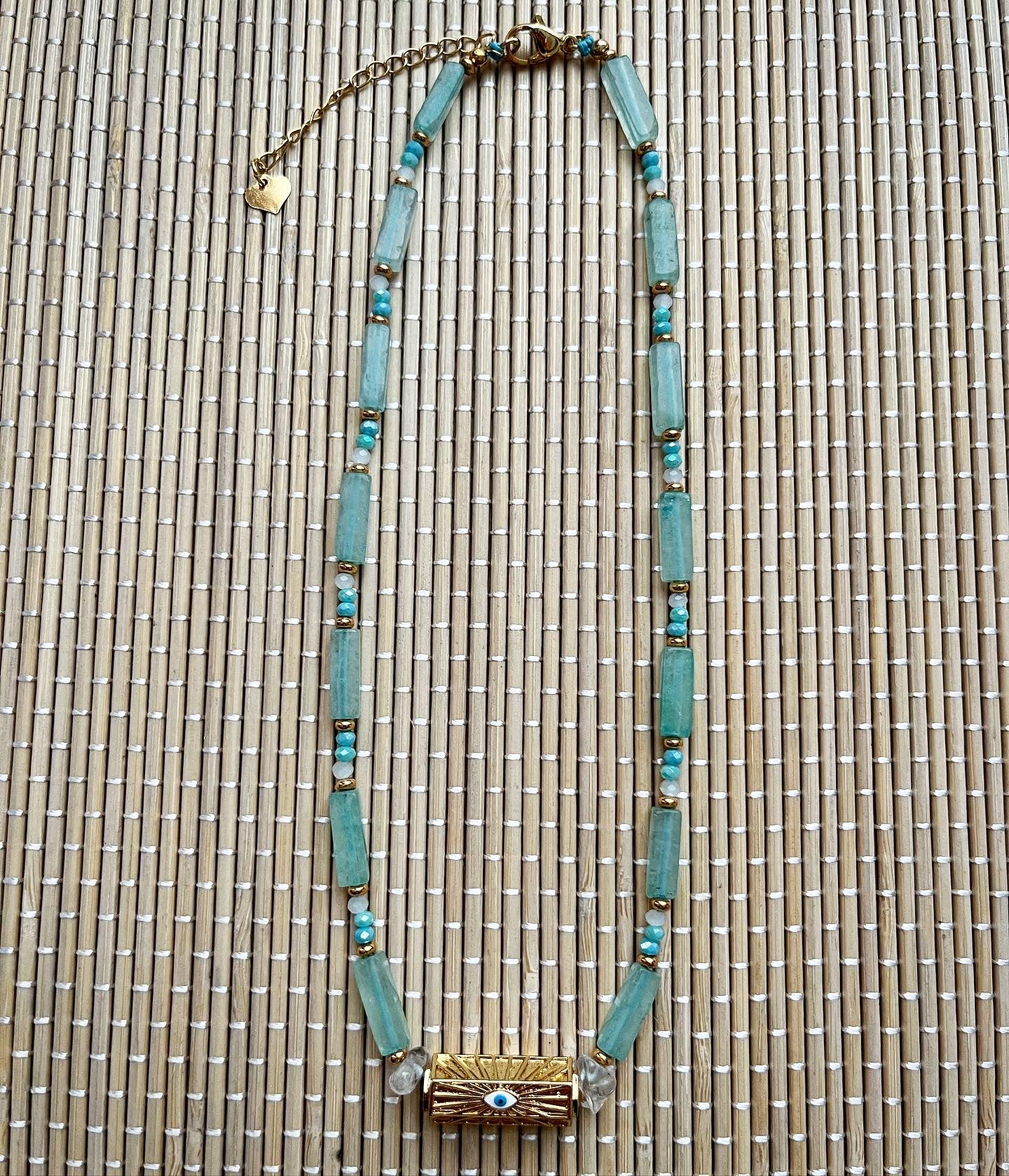 collier talisman 🧿 : mati en jade teinté bleu 🧿💙