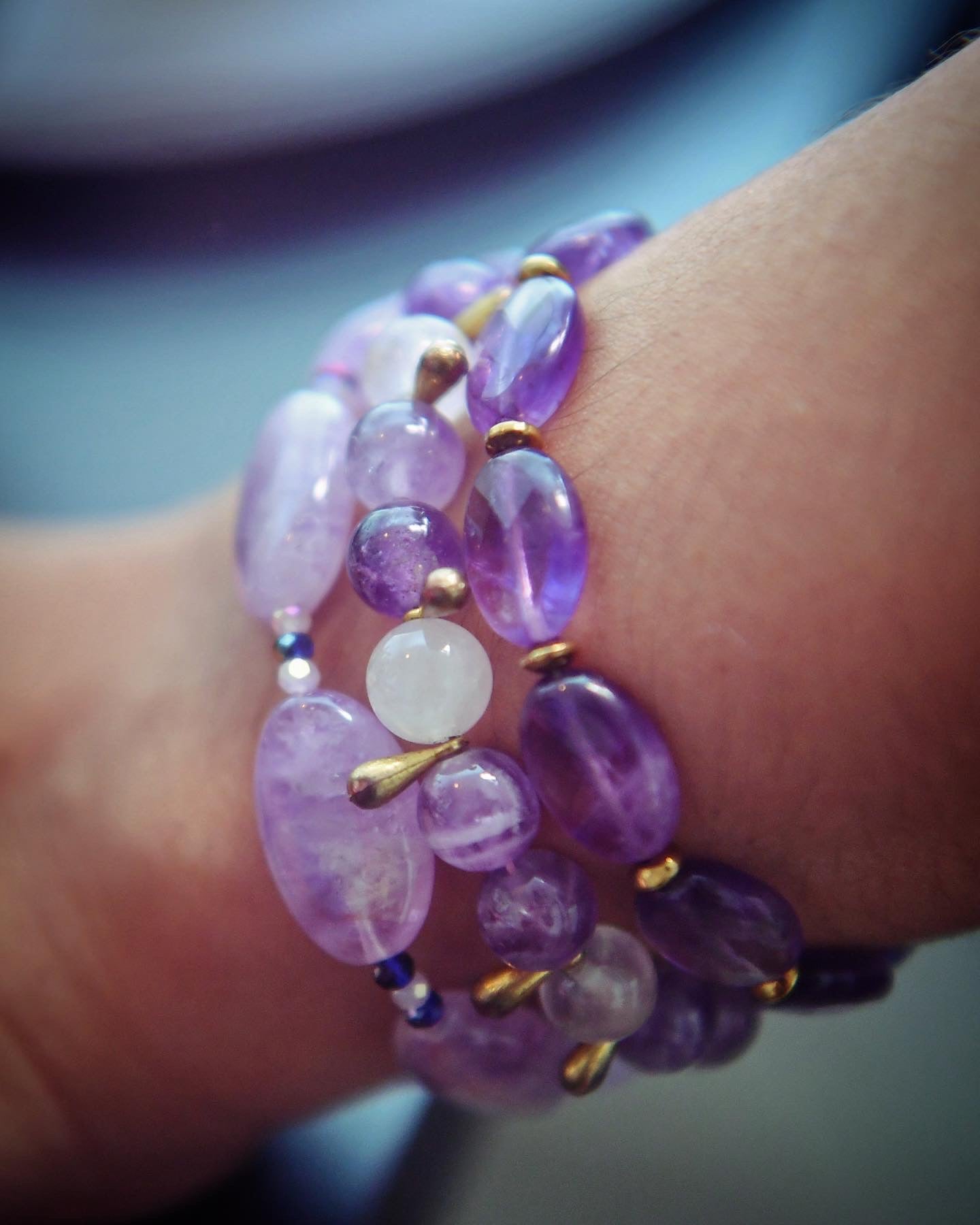 bracelet féminin sur mesure 🌸 : en quartz rose 💗 et améthyste 💜
