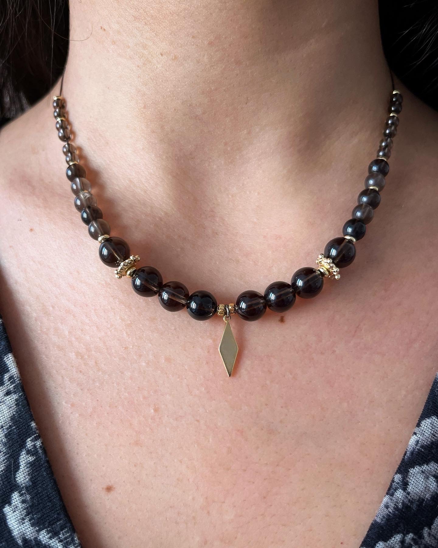 Collier Néfertiti en quartz fumé 🖤