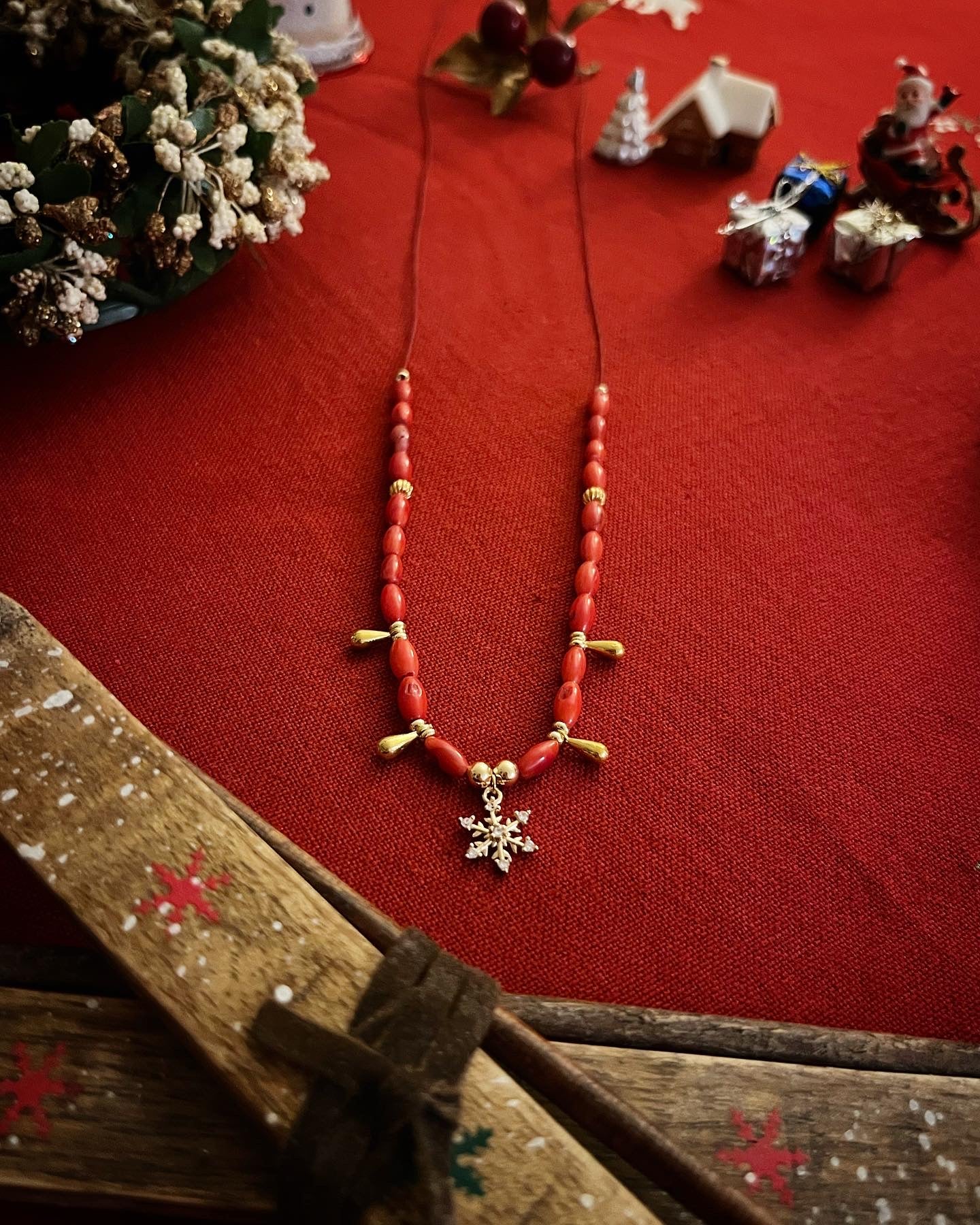 Collier hiver en corail ❄️❤️