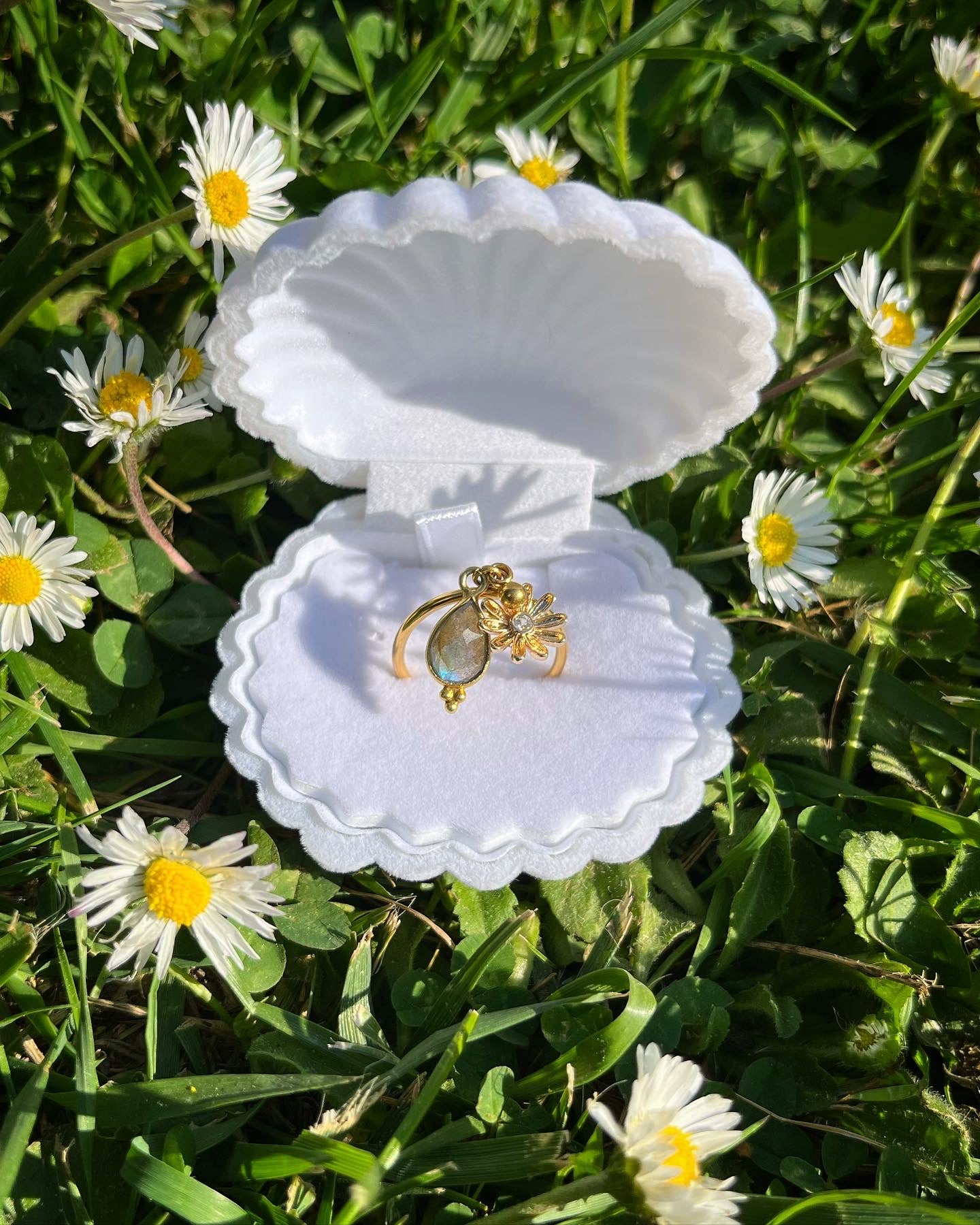 Bague Queen Marguerite labradorite 🌼💍💙