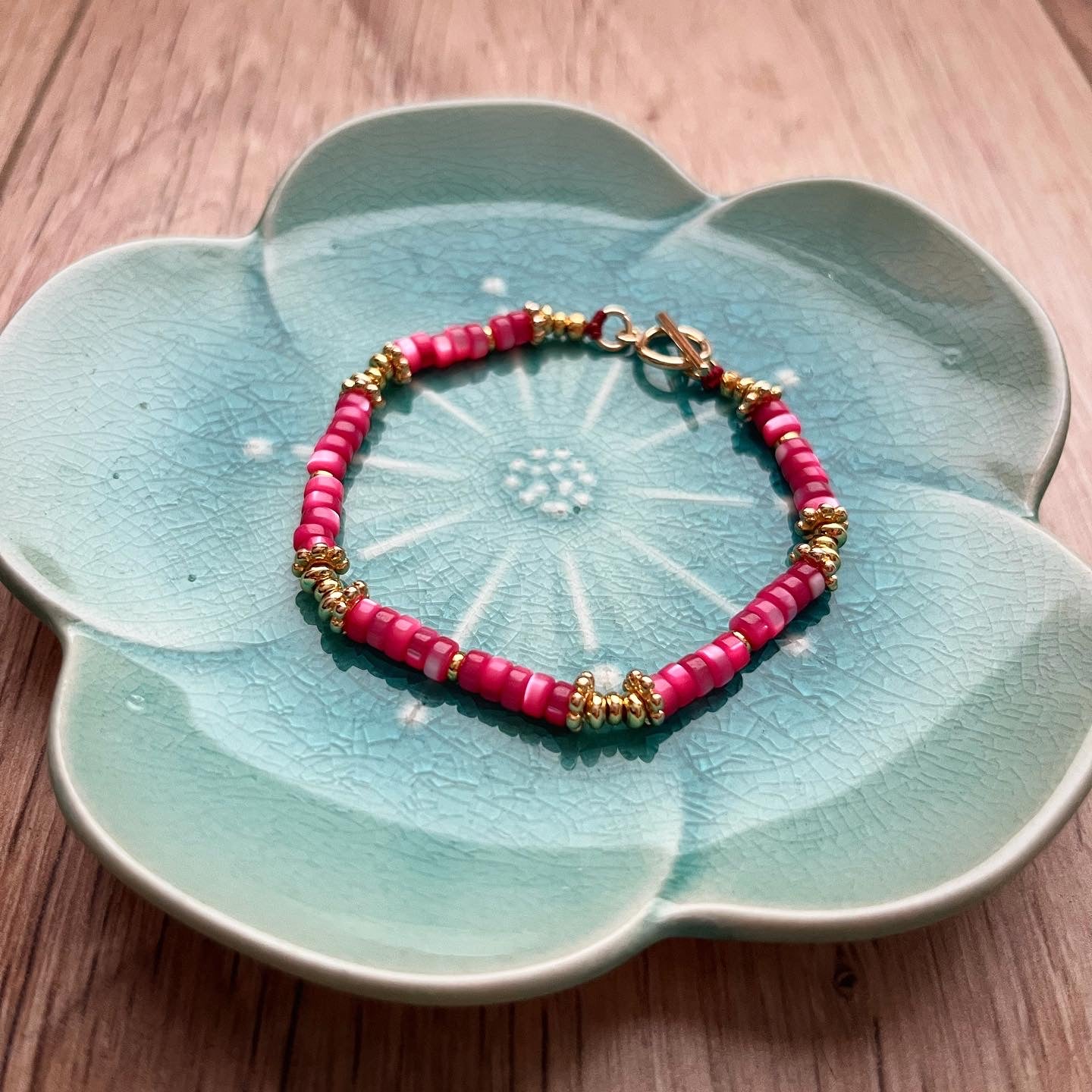 Bracelet Daisy en nacre fushia 🌼💗